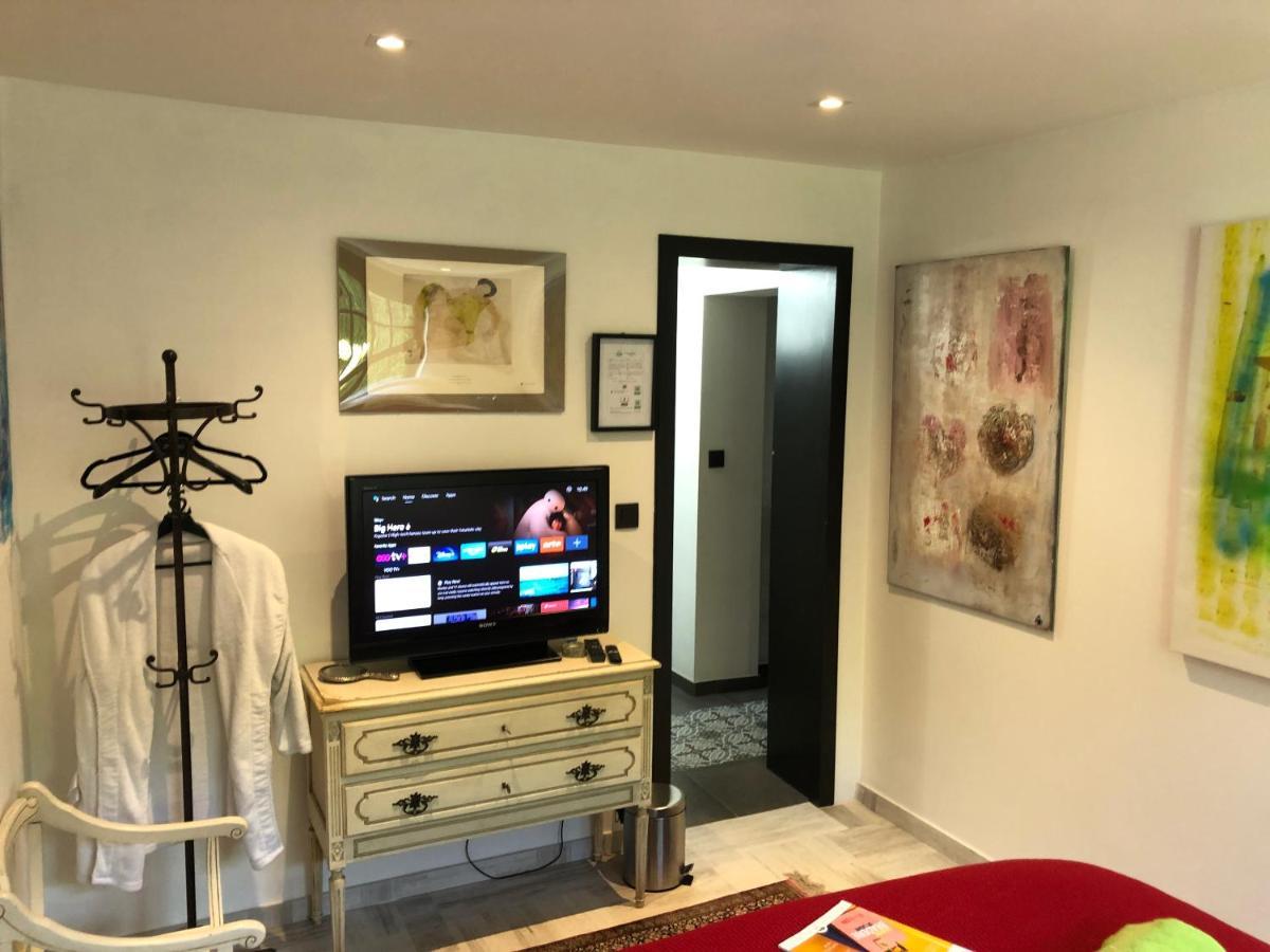 Chambre d'hôtes dans une cadre bucolique ... Lasne Extérieur photo